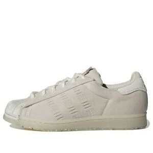 adidas �A�f�B�_�X �����Y �X�j�[�J�[ �yadidas originals Superstar Shoes 'Cream y' HQ8423�z �T�C�Y US_M_4