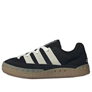 adidas �A�f�B�_�X �����Y �X�j�[�J�[ �yadidas Adimatic Core 'Black White Gum' IE2224�z �T�C�Y US_7(25.0cm)