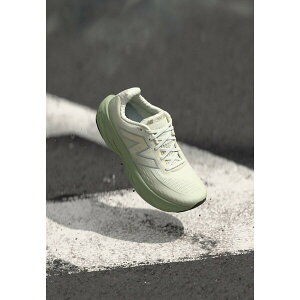 j[oX Y tBbglX X|[c FRESH FOAM X 1080 V14 - Road running shoes - garter snake