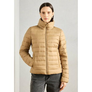 }R|[ fB[X WPbgu] AE^[ STAND UP COLLAR SMALL CHAMBERS WELT POCKETS - Light jacket - pure sand