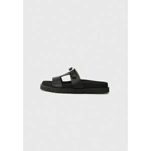 �Z���W�I���b�V ���f�B�[�X �T���_�� �V���[�Y Mules - black