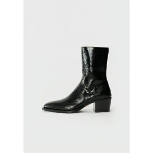 fB[XNGA[h Y u[c V[Y Classic ankle boots - black