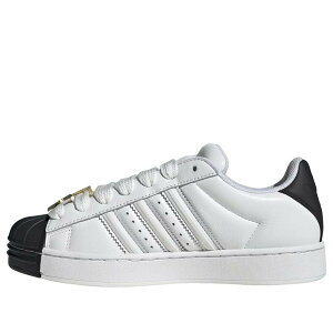 adidas �A�f�B�_�X ���f�B�[�X �X�j�[�J�[ �y(WMNS) adidas Superstar 'Cloud White Core Black Gold Metallic' IH6679�z �T�C�Y US_9.5(26.5cm)