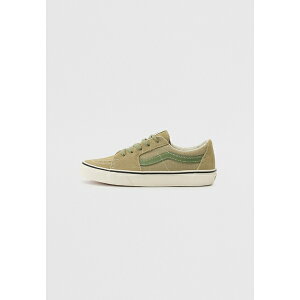 �o���Y ���f�B�[�X �X�j�[�J�[ �V���[�Y SK8 LOW UNISEX - Trainers - tone elm