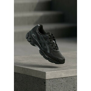 �A�V�b�N�X �����Y �X�j�[�J�[ �V���[�Y GEL NYC UNISEX - Trainers - black