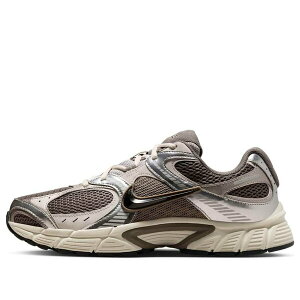 Nike �i�C�L �����Y �X�j�[�J�[ �yNike V5 RNR 'Cave Stone' HJ5228-200�z �T�C�Y US_9.5(27.5cm)
