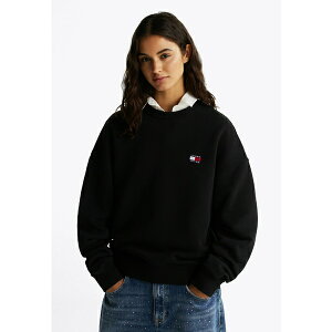 g~[qtBK[ fB[X p[J[EXEFbgVc AE^[ BADGE CREW - Sweatshirt - black