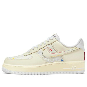 Nike �i�C�L ���f�B�[�X �X�j�[�J�[ �y(WMNS) Nike Air Force 1 Low '07 LV8 'Hangul Day' DO2701-715�z �T�C�Y US_5(22.0cm)