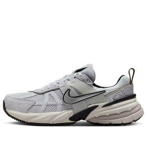 Nike �i�C�L ���f�B�[�X �X�j�[�J�[ �y(WMNS) Nike V2K Run 'Pure Platinum Chrome' FN6703-002�z �T�C�Y US_W_10.5