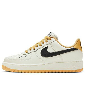 Nike iCL Y Xj[J[ yNike Air Force 1 '07 LV8 'Sail Tan Black' FD9063-101z TCY US_12(30.0cm)
