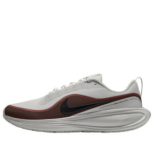 Nike �i�C�L �����Y �X�j�[�J�[ �yNike Revolution 8 Utility 'Phantom Light Boulder' IR0890-002�z �T�C�Y US_9(27.0cm)