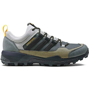 adidas �A�f�B�_�X �����Y �X�j�[�J�[ Stone/Core Black/Grey Five �yadidas Terrex Skychaser Livestock�z �T�C�Y US_8(26.0cm)