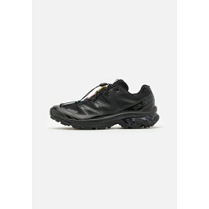 �T������ ���f�B�[�X �X�j�[�J�[ �V���[�Y XT-6 UNISEX - Trainers - black/phantom