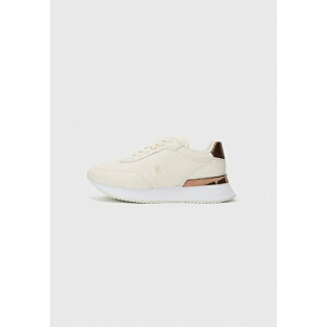 g~[ qtBK[ fB[X Xj[J[ V[Y CHIC FASHION - Trainers - ancient white