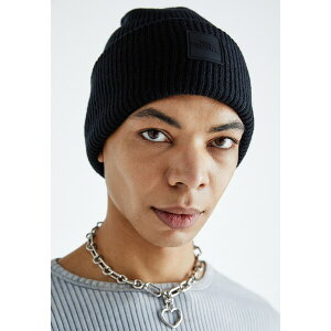m[XtFCX fB[X Xq ANZT[ URBAN PATCH BEANIE - Beanie - black