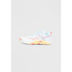 ~Ym fB[X tBbglX X|[c WAVE MOMENTUM - Volleyball shoes - white/calypso coral/pale banana
