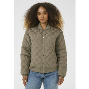 N[ fB[X WPbgu] AE^[ ARWEN QUILT - Light jacket - bungee cord