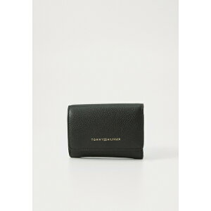 g~[ qtBK[ fB[X z ANZT[ LOGOTAPE TRIFOLD - Wallet - black