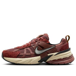 Nike �i�C�L ���f�B�[�X �X�j�[�J�[ �y(WMNS) Nike V2K Run 'Red Sepia Dark Pony' FN6703-201�z �T�C�Y US_W_14.5