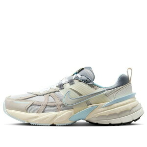 Nike �i�C�L ���f�B�[�X �X�j�[�J�[ �y(WMNS) Nike V2k Run 'Multi' FZ3596-072�z �T�C�Y US_W_16.5