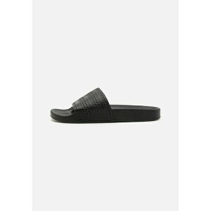AfB_XIWiX fB[X T_ V[Y ADILETTE UNISEX - Mules - core black