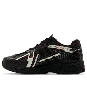 New Balance �j���[�o�����X �����Y �X�j�[�J�[ Black/Dragon Berry/White �yNew Balance 1906A 'Black Pink' U1906AD�z �T�C�Y US_M_14