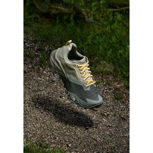 m[XtFCX fB[X tBbglX X|[c OFFTRAIL GORE TEX - Hiking shoes - soapstone/concrete