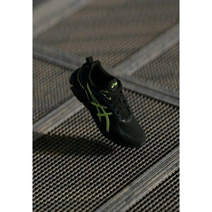 �A�V�b�N�X �����Y �X�j�[�J�[ �V���[�Y GEL-QUANTUM 180 VIII UNISEX - Trainers - black/carrier grey