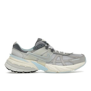 Nike �i�C�L ���f�B�[�X �X�j�[�J�[ �yNike V2K Run Light Bone Metallic Platinum (Women's)�z �T�C�Y US_7(24.0cm) Light Bone/Light Iron Ore/Smoke Grey/Metallic Platinum