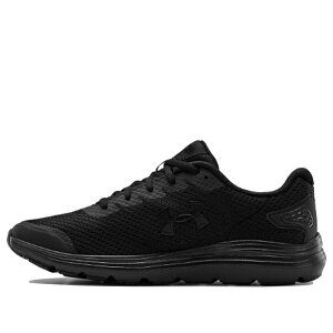 Under Armour �A���_�[�A�[�}�[ �����Y �X�j�[�J�[ �yUnder Armour Surge Shock Absorption Non-Slip Low Tops Sports Black 3022595-002�z �T�C�Y US_9.5(27.5cm)