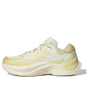 adidas �A�f�B�_�X �����Y �X�j�[�J�[ �yadidas Maxxwavy 'White Yellow' IH3798�z �T�C�Y US_5(23.0cm)