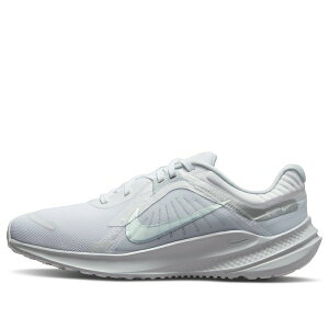 Nike �i�C�L ���f�B�[�X �X�j�[�J�[ �y(WMNS) Nike Quest 5 'White Metallic Silver' DD9291-100�z �T�C�Y US_9(26.0cm)