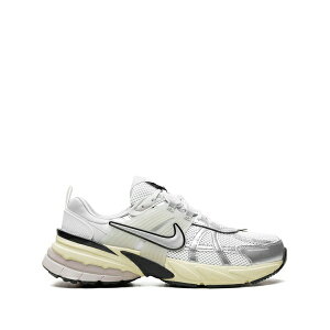 �i�C�L �����Y �X�j�[�J�[ �V���[�Y V2k run pure platinum/metallic silver sneakers White