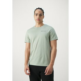ピークパフォーマンス メンズ バスケットボール スポーツ EXPLORE LOGO TEE LIMIT - Sports T-shirt - limit green