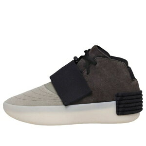 adidas �A�f�B�_�X �����Y �X�j�[�J�[ �yadidas Fear of God Athletics Trainer 'Night Brown Sesame' JQ5971�z �T�C�Y US_7(25.0cm)