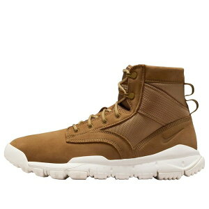 Nike �i�C�L �����Y �X�j�[�J�[ �yNike SFB Boot 'Golden Beige' 862507-202�z �T�C�Y US_11.5(29.5cm)