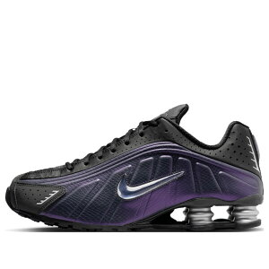 Nike �i�C�L �����Y �X�j�[�J�[ �yNike Shox R4 'Black Metallic Silver Purple Dynasty' IO4546-002�z �T�C�Y US_9.5(27.5cm)
