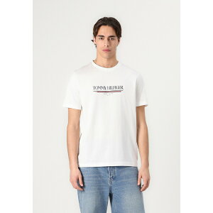 g~[ qtBK[ Y T_ V[Y BRAND LOVE TEE - Print T-shirt - white