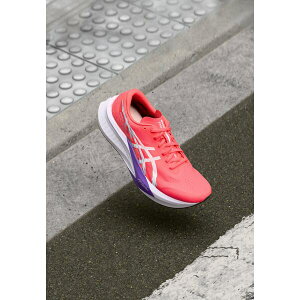 AVbNX Y jO X|[c MAGIC SPEED 4 - Road running shoes - flash red/white