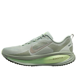 Nike �i�C�L �����Y �X�j�[�J�[ �yNike Air Zoom Vomero 18 'Light Silver Barely Volt Olive' HM6803-002�z �T�C�Y US_M_14
