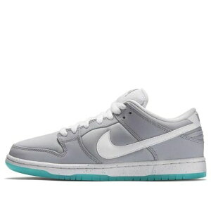 Nike �i�C�L �����Y �X�j�[�J�[ �yNike SB Dunk Low 'Marty McFly' 313170-022�z �T�C�Y US_7(25.0cm)