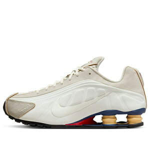 Nike �i�C�L �����Y �X�j�[�J�[ �yNike Shox R4 'Design By Korea' HQ3531-099�z �T�C�Y US_7.5(25.5cm)