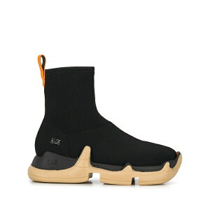 �X�E�F�A �����Y �u�[�c �V���[�Y Air revive trigger sneakers Black