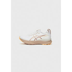 AVbNX fB[X tBbglX X|[c GEL KAYANO 32 - Road running shoes - white/orange glow