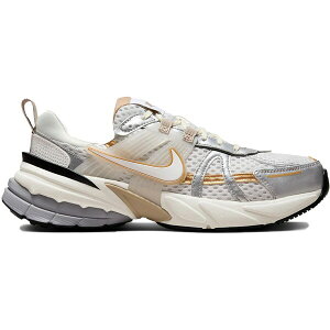 Nike �i�C�L ���f�B�[�X �X�j�[�J�[ �yNike V2K Run Khaki Metallic Silver (Women's)�z �T�C�Y US_W_12.5 White/Khaki/Metallic Silver/White