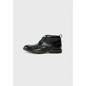 N[NX Y u[c V[Y ALDWIN CHUKKA - Lace-up ankle boots - black