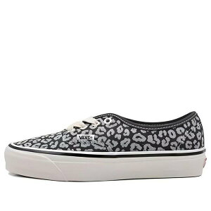 Vans �o���Y �����Y �X�j�[�J�[ �yVans MTE Authentic Reissue 44 'Black White' VN000CT71XM�z �T�C�Y US_5(23.0cm)