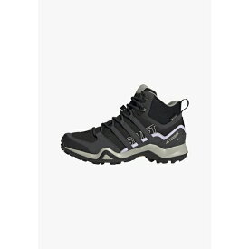アディダス テレックス レディース テニス スポーツ TERREX SWIFT R2 MID GORE-TEX HIKING - Hiking shoes - core black/dgh solid grey/purple tint