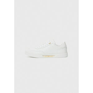 g~[ qtBK[ fB[X Xj[J[ V[Y Trainers - white