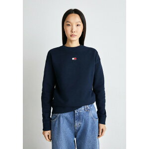 g~[qtBK[ fB[X p[J[EXEFbgVc AE^[ BADGE CREW - Sweatshirt - dark night navy